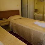 Ξενοδοχείο Seril 1 2*