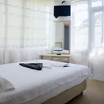 Seril 1 Φετιγιέ
