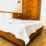 Seril 1 2* Φετιγιέ