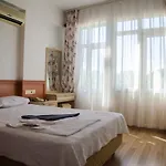 Seril 1 Ξενοδοχείο 2*